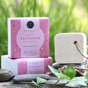 Vadelmarove suolasaippua paperipussissa